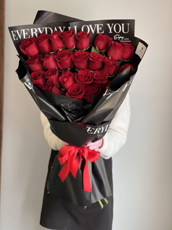 Long stem Red Roses